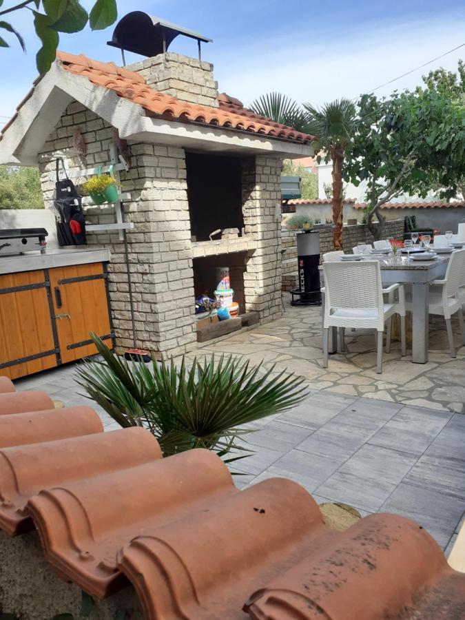 Apartments Markota ซูโกชัน ภายนอก รูปภาพ