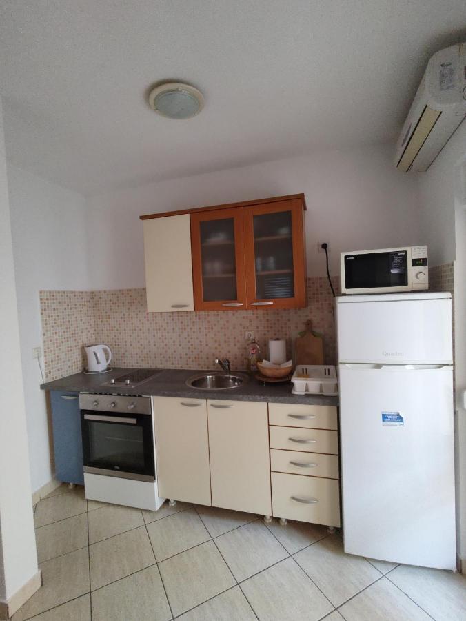 Apartments Markota ซูโกชัน ภายนอก รูปภาพ