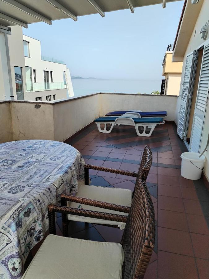 Apartments Markota ซูโกชัน ภายนอก รูปภาพ